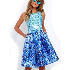 Lulu's Sundress Flower Print